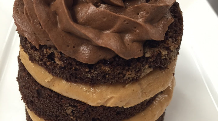 Individual Chocolate Cake with Peanut Butter Fondant Filling